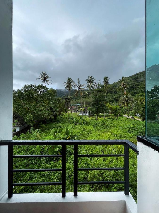 Отель Kefir Phuket Камала Экстерьер фото